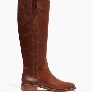 Riding boots